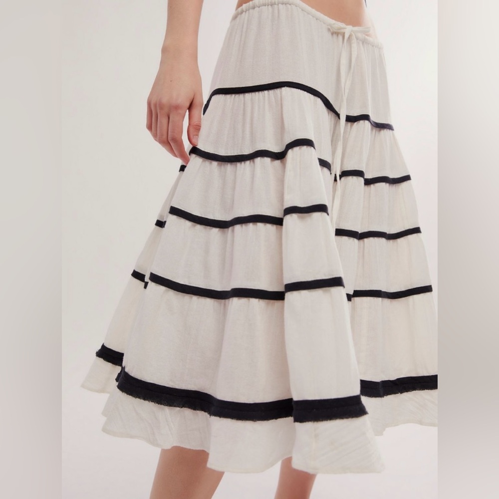 NWT Free People Dance in the Sun Skirt - Medium